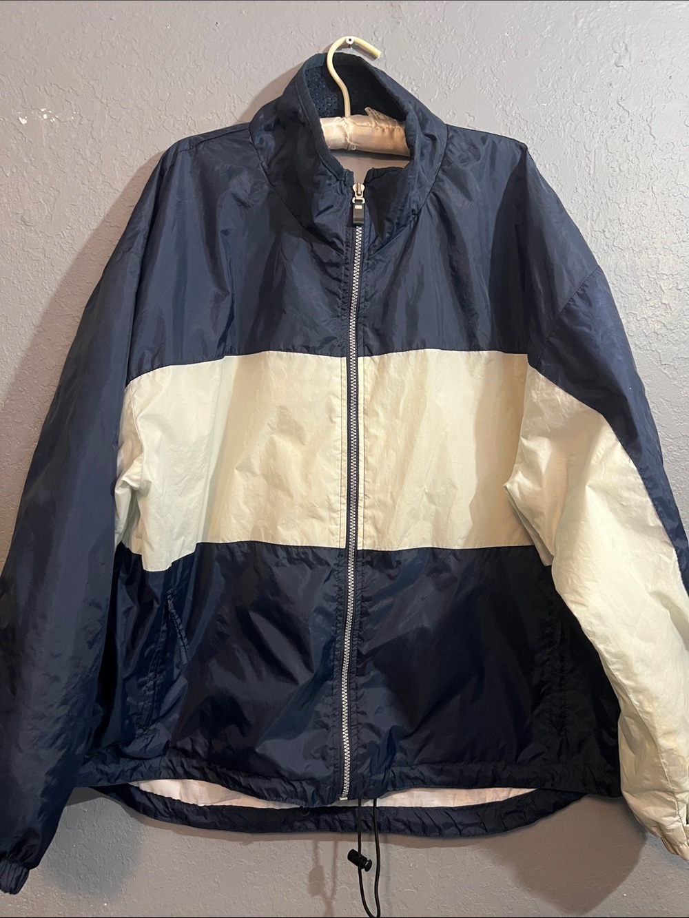 Pro Spirit Athletic Gear Navy and White Colorblock Windbreaker